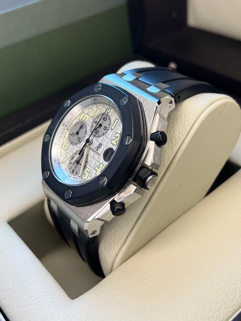 Audemars Piguet Royal Oak Offshore 25940SK.OO.D002CA.02.A Image 2